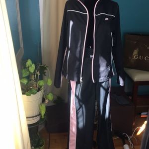 Nike jogging suit